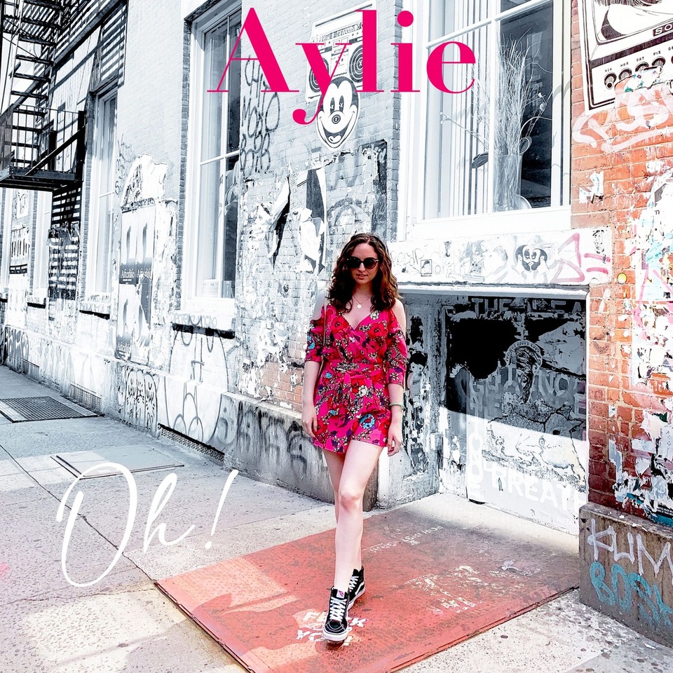 AYLIE – Oh !